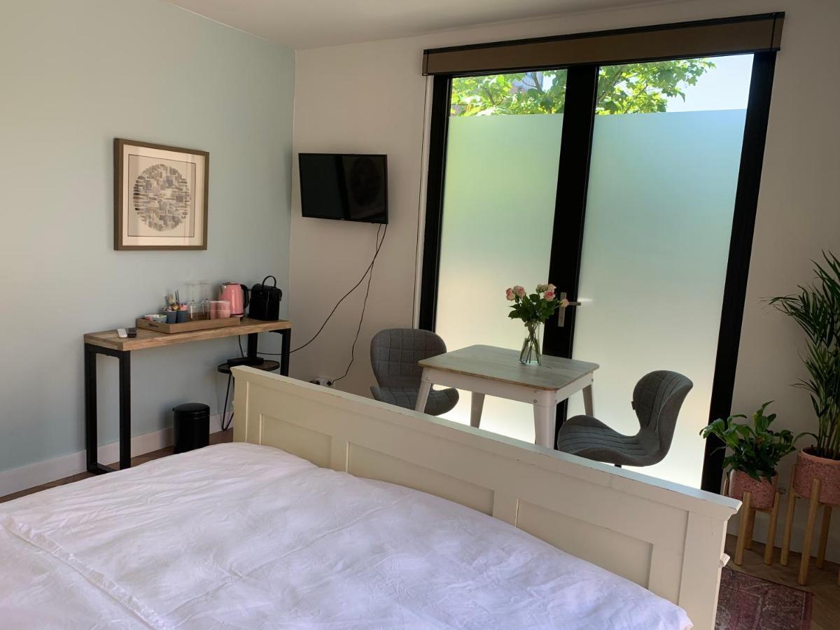 Charming Private Guesthouse Air By The Beach Zandvoort Esterno foto